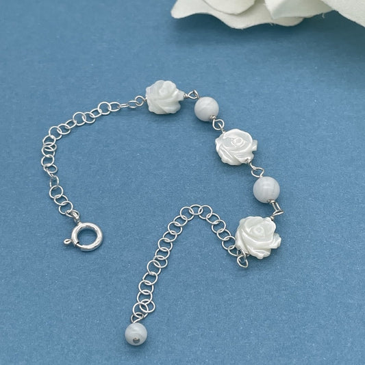 SH994BL White Flowers 7"