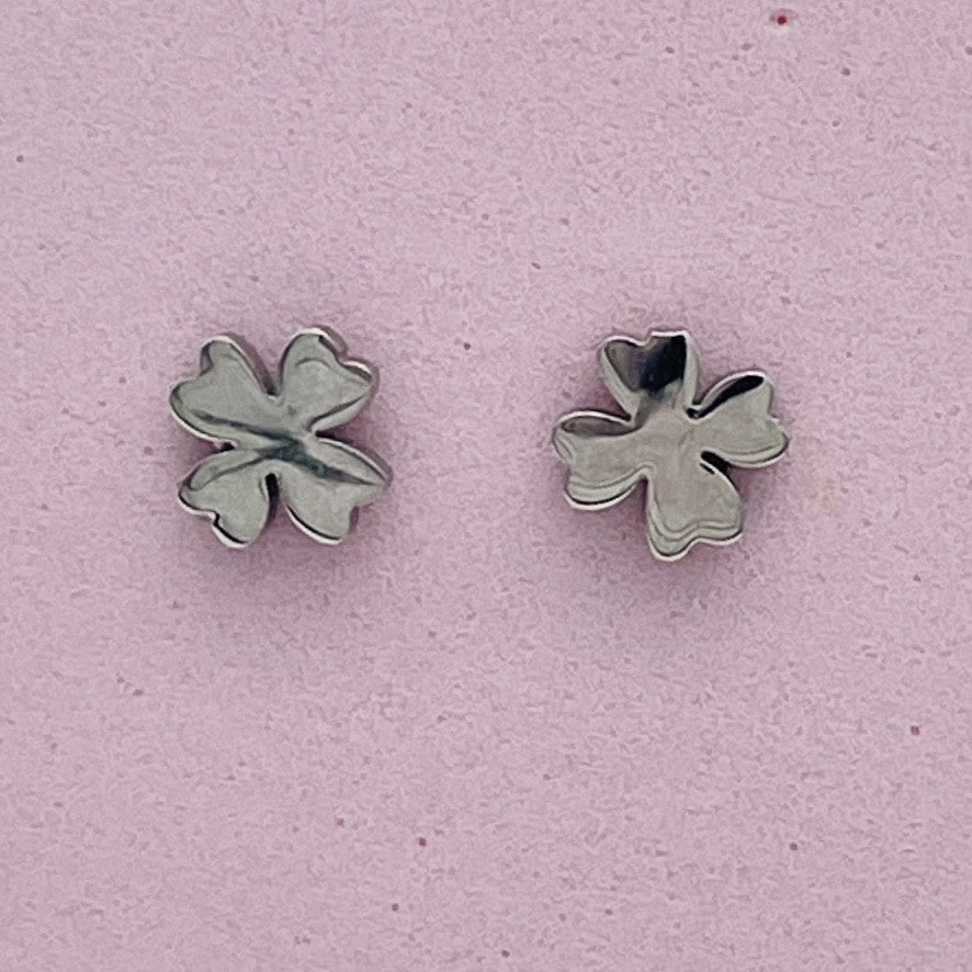 SS1532ER 8mm. Clover