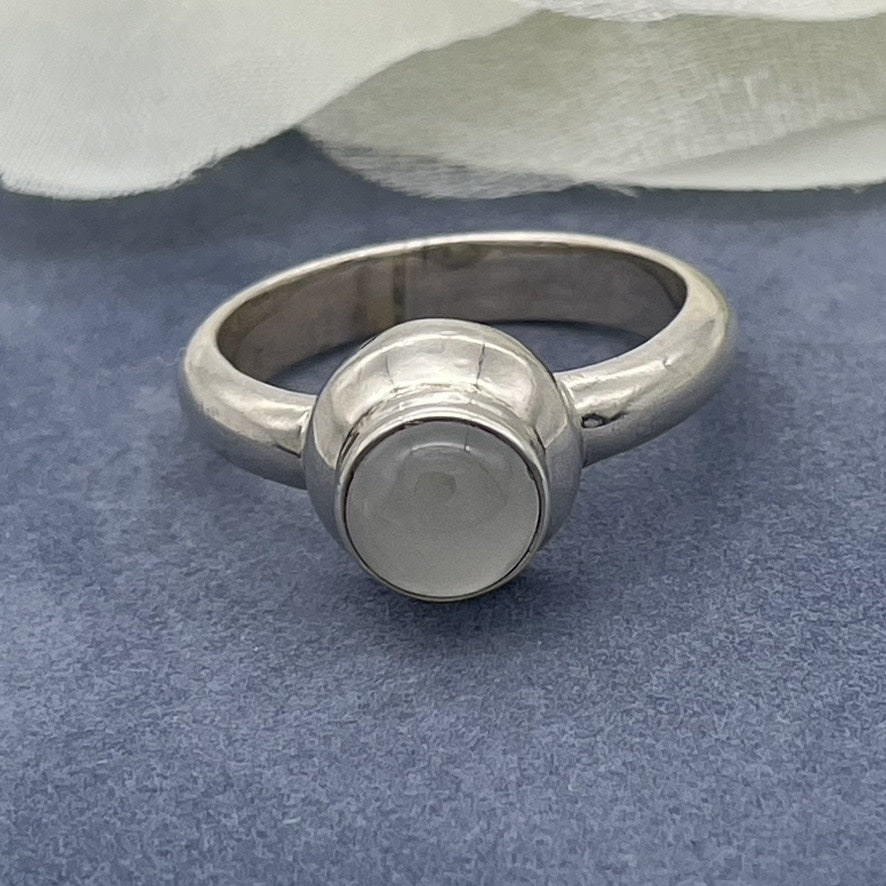 ST1634R Moonstone # 8 Final Sale