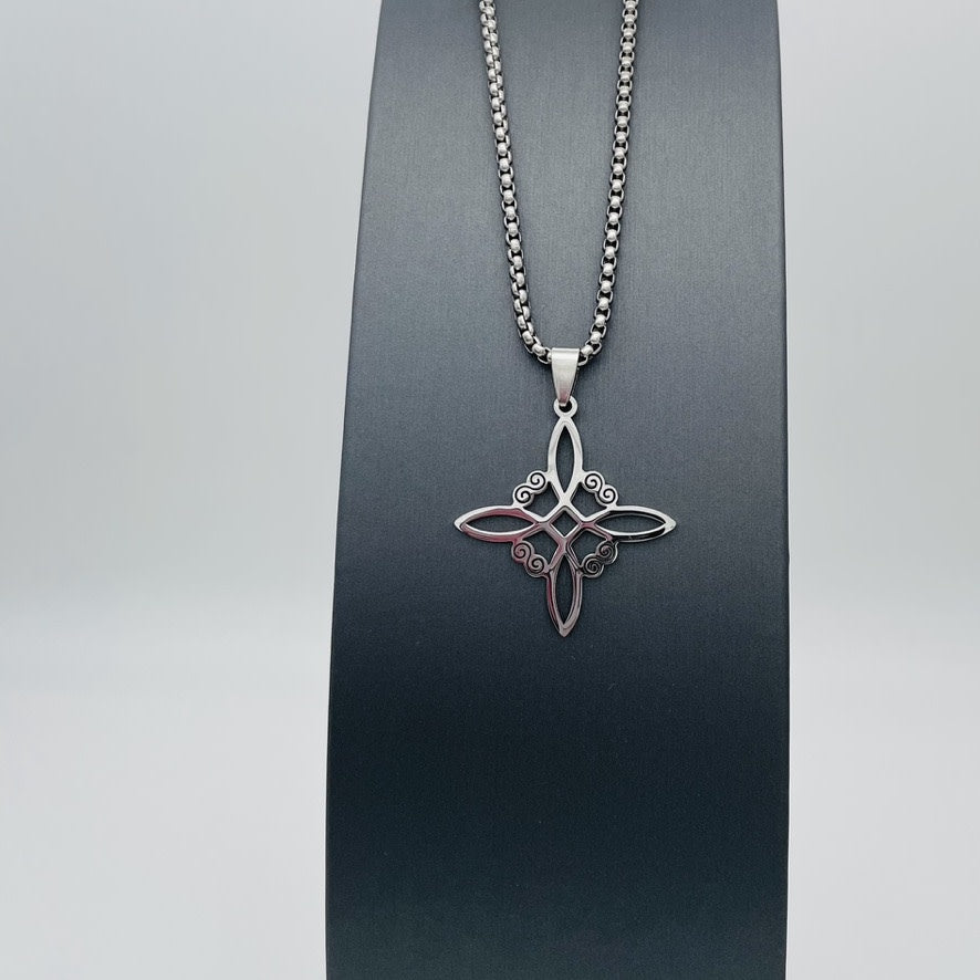 SS1539NL Witches Knot Necklace 20"