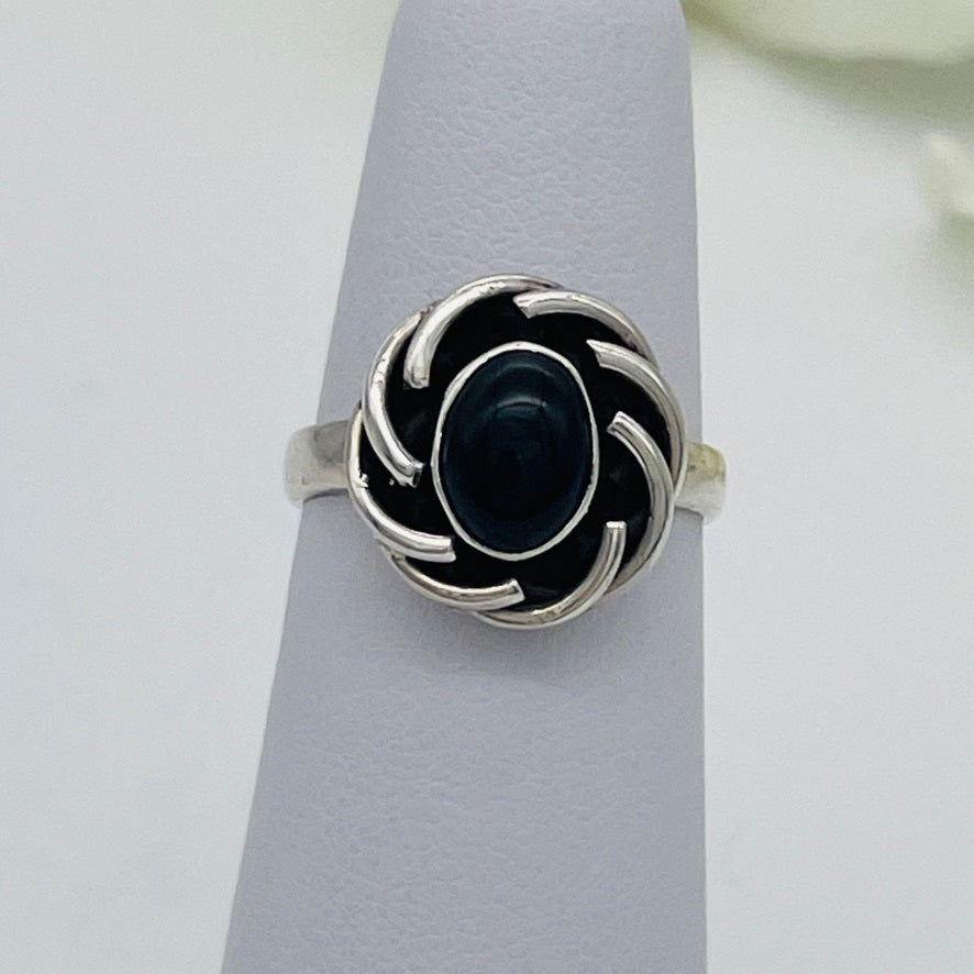 ST1597 Onyx Ring #6.5