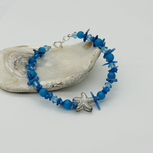ST1853BL Dyed Blue Coral Sea Star Bracelet 6.5"