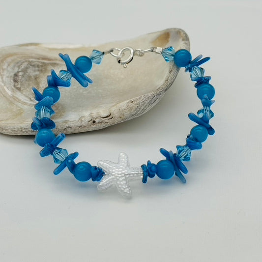 ST1853BL Dyed Blue Coral Sea Star Bracelet 7.5"