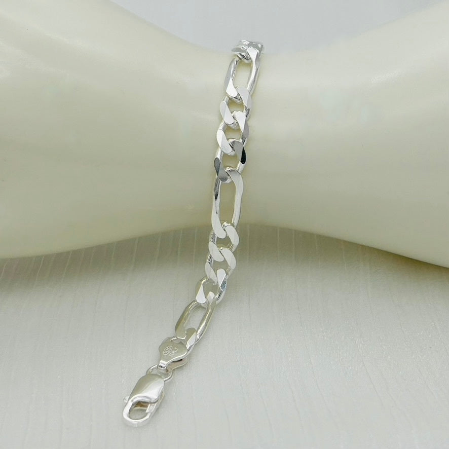 S901BL Figaro Bracelet 8mm. X 9"
