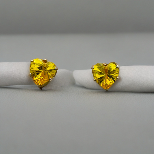 Z857ER Heart Earrings 5mm.