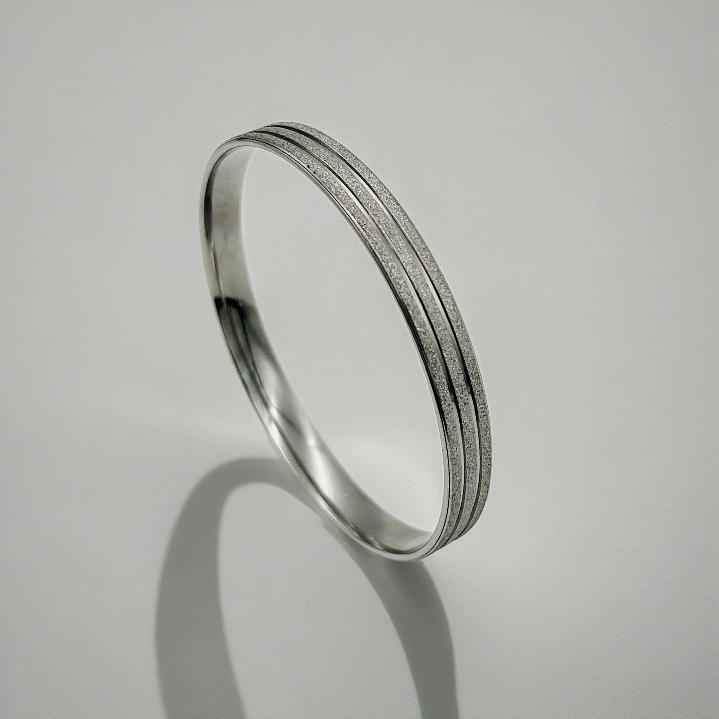 SS931BL Bangle 8mm. x 68mm.