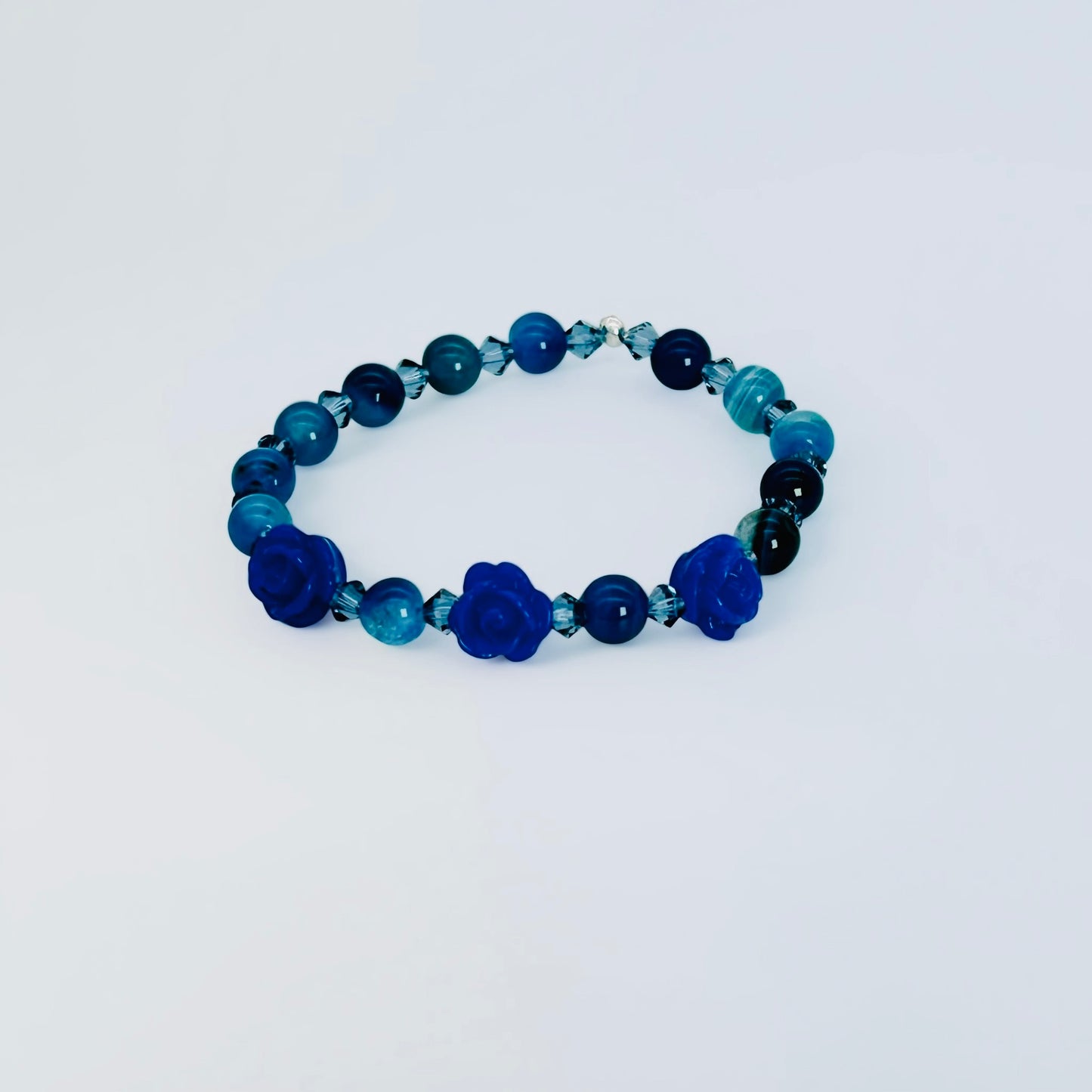 CH992BL Blue Agate Dark Blue Flowers Bracelet 6"