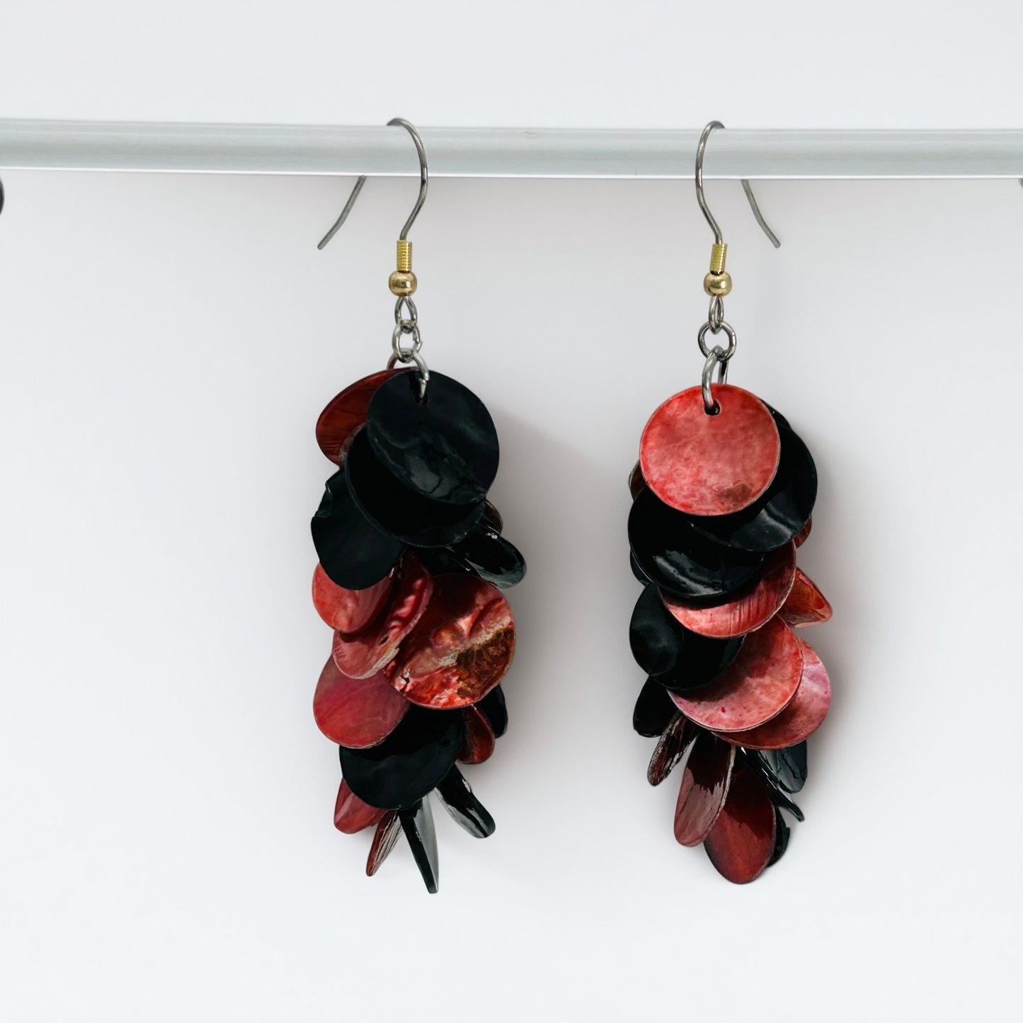 F452ER Shell Earrings Assorted Colors