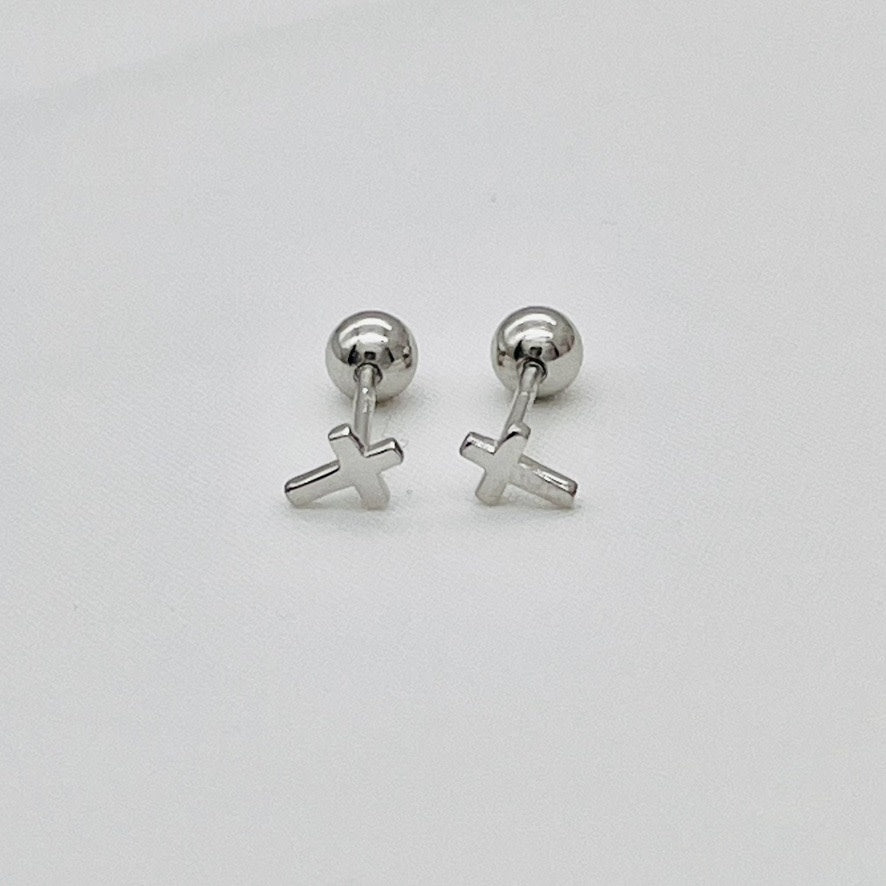 S1741 Cross Stud Earrings