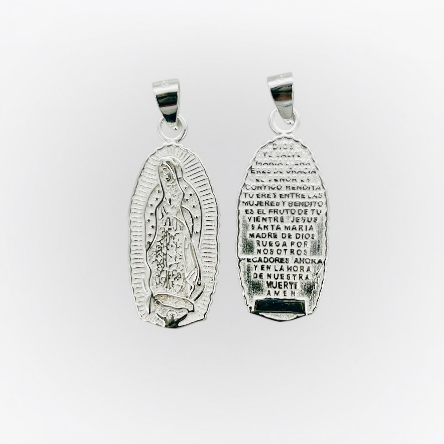 S1868P Virgin Mary Pendant 35mm.