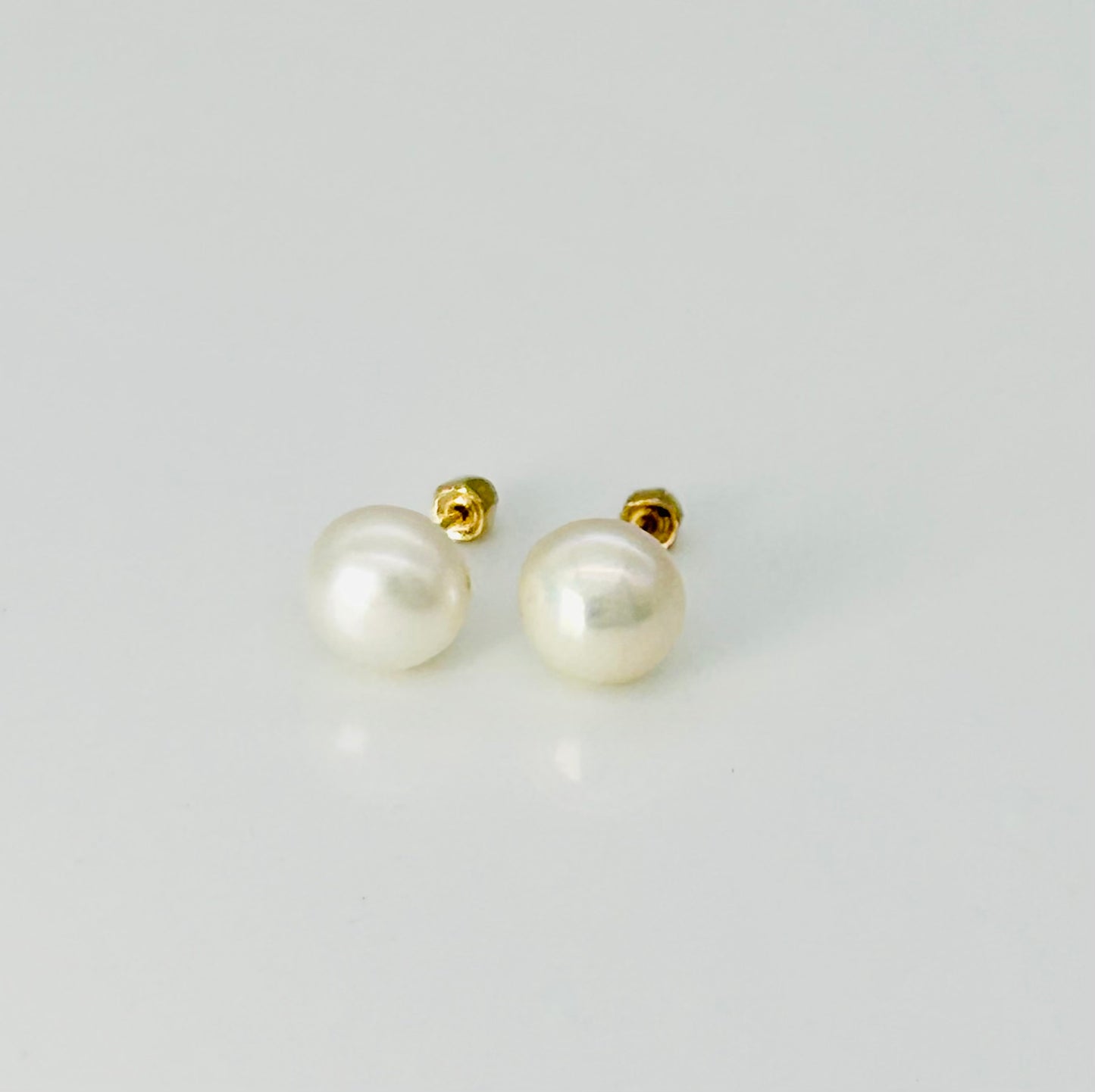 14KG435 Freshwater Pearls Earrings 5mm.