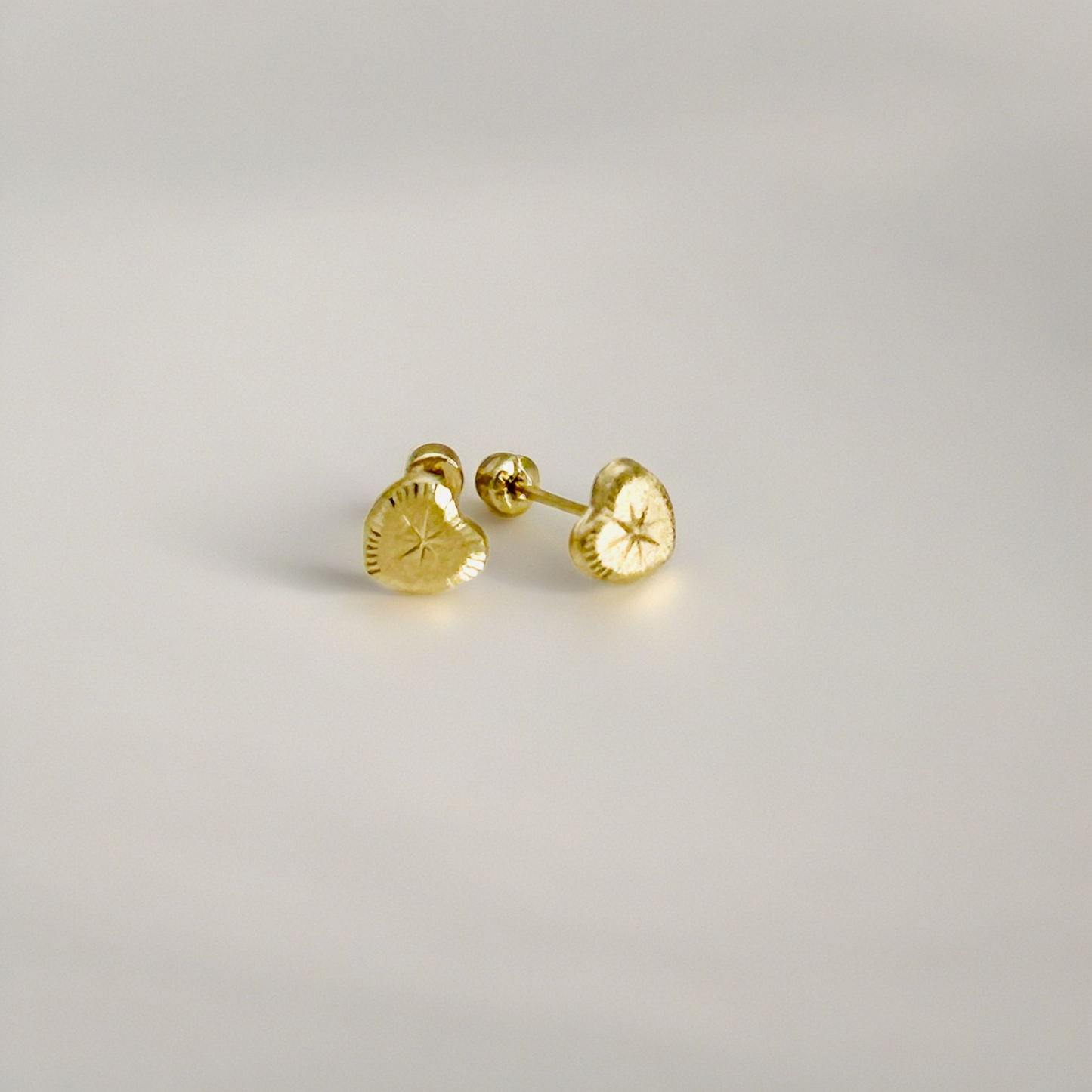 G414 14K Gold Heart Earrings 5mm.