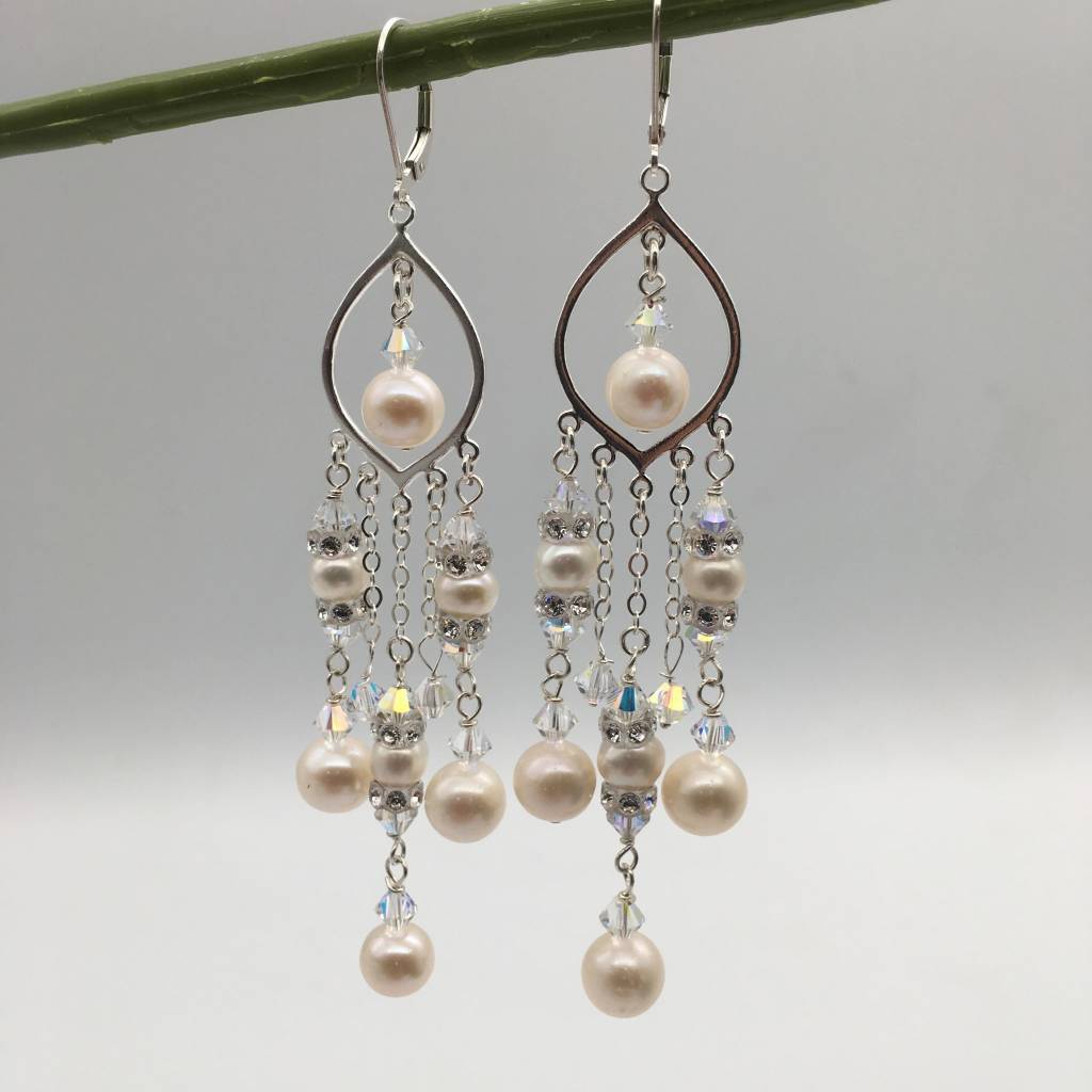SH956ER Pearl Earrings 4"