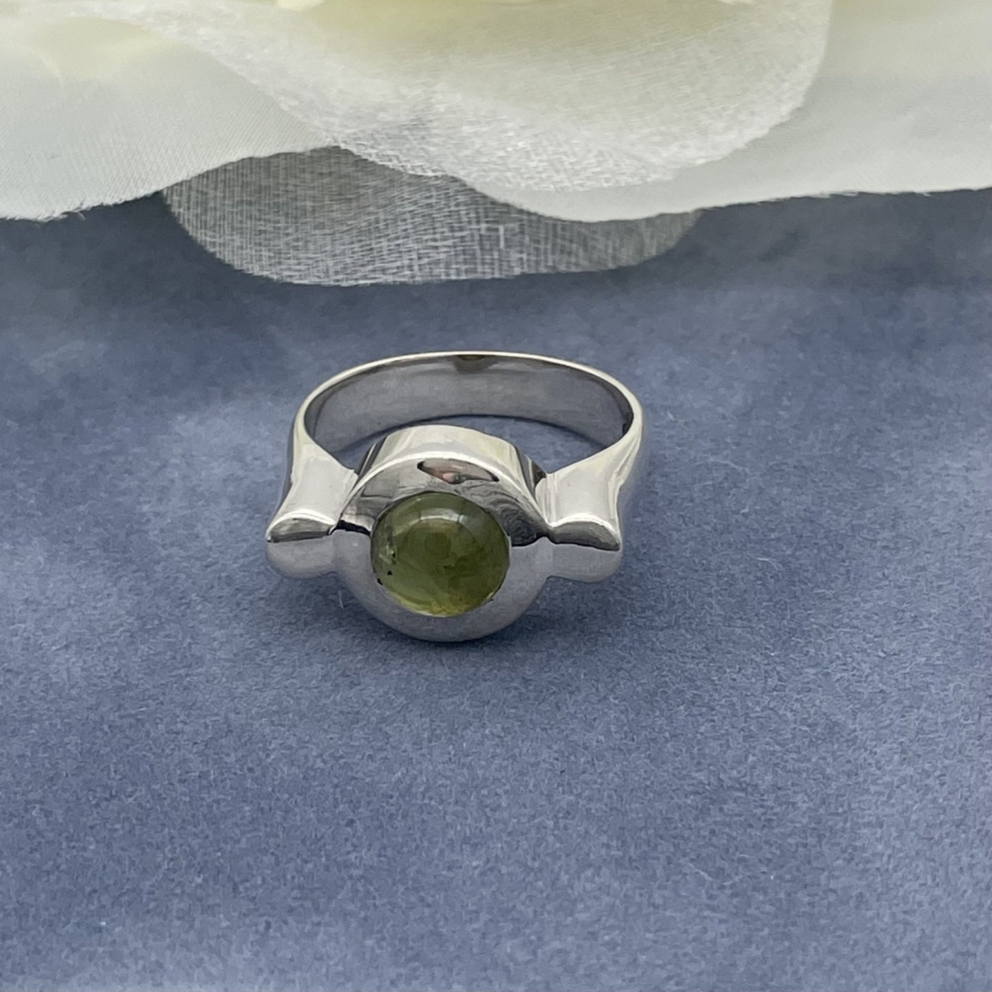 ST1609 Peridot Ring #7 Final Sale