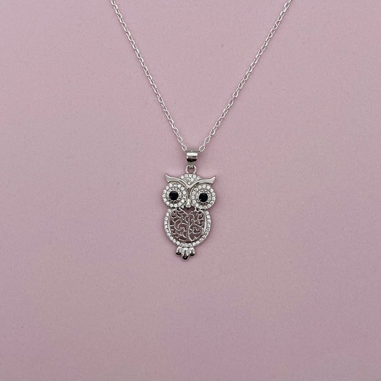 Z-940 owl Necklace 18"