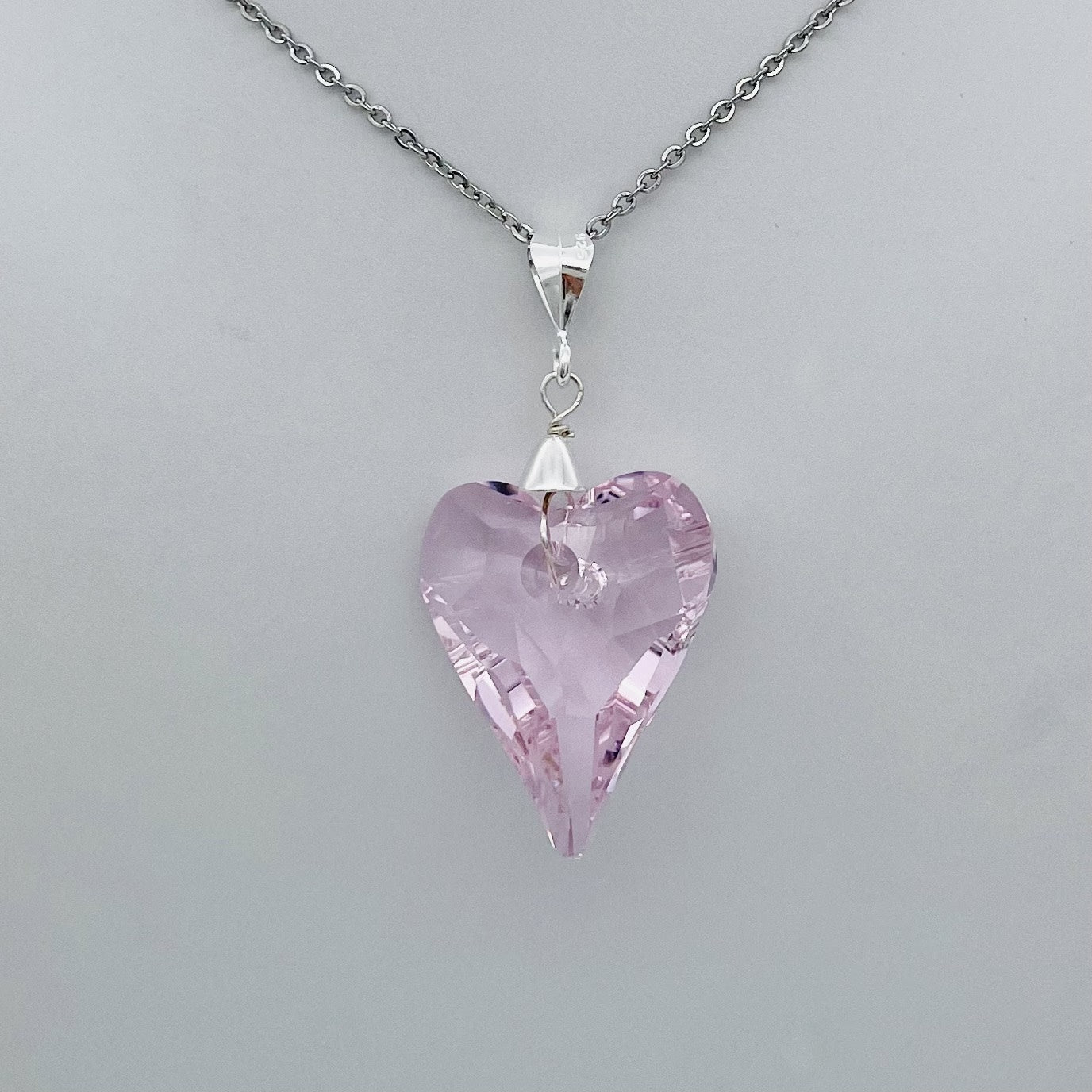 C1095SW Pink Wild Heart Pendant