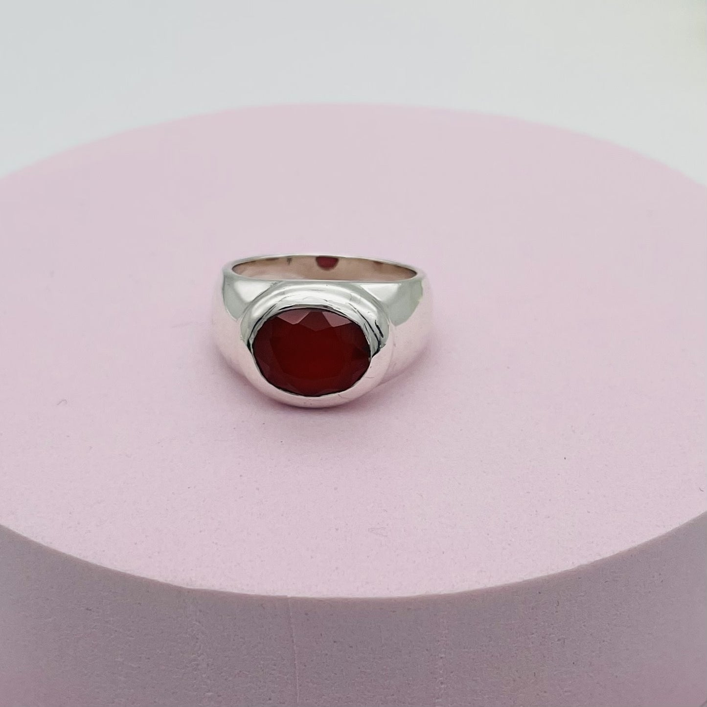 ST1646 Carnelian Ring # 8.5