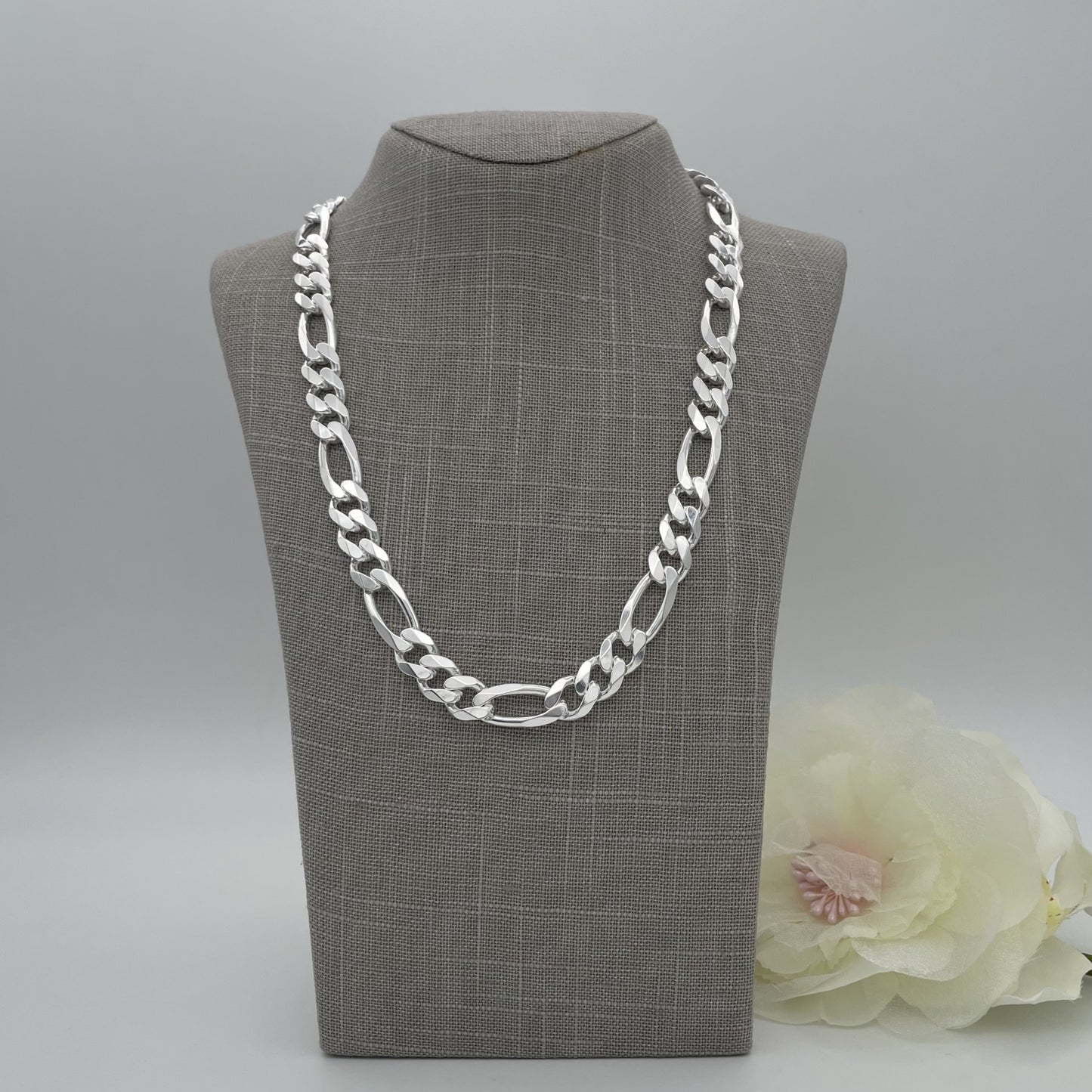 S870CH Figaro Chain 10.9mm. X 22"