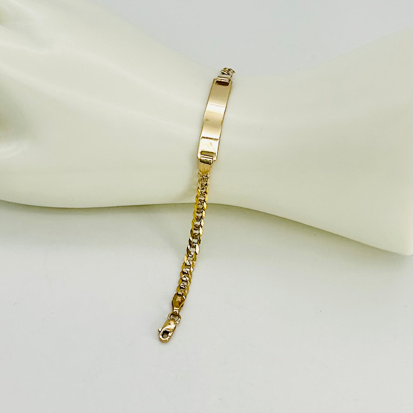 14KG468 Curb Link Pave ID Bracelet 4mm. X 6"