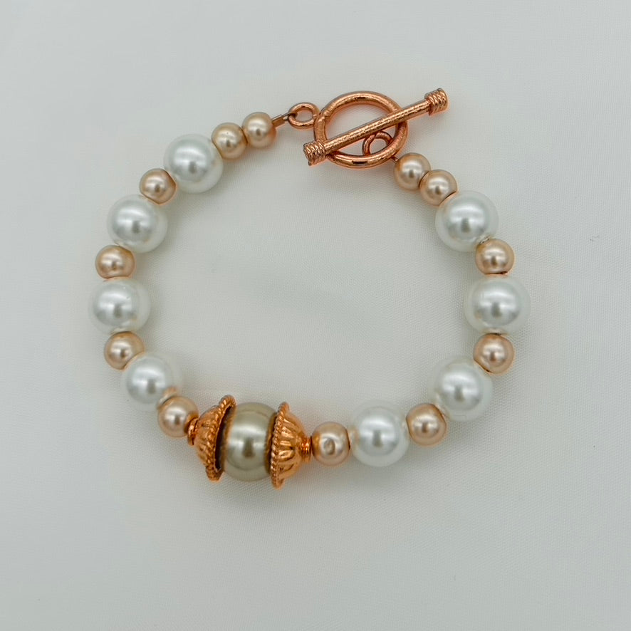 CO17BL White & Ivory Pearls Bracelet 7"