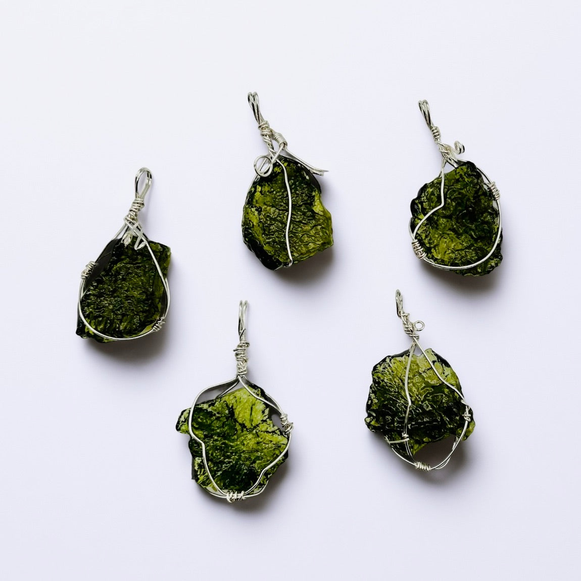 ST1975P Moldavita Pendant