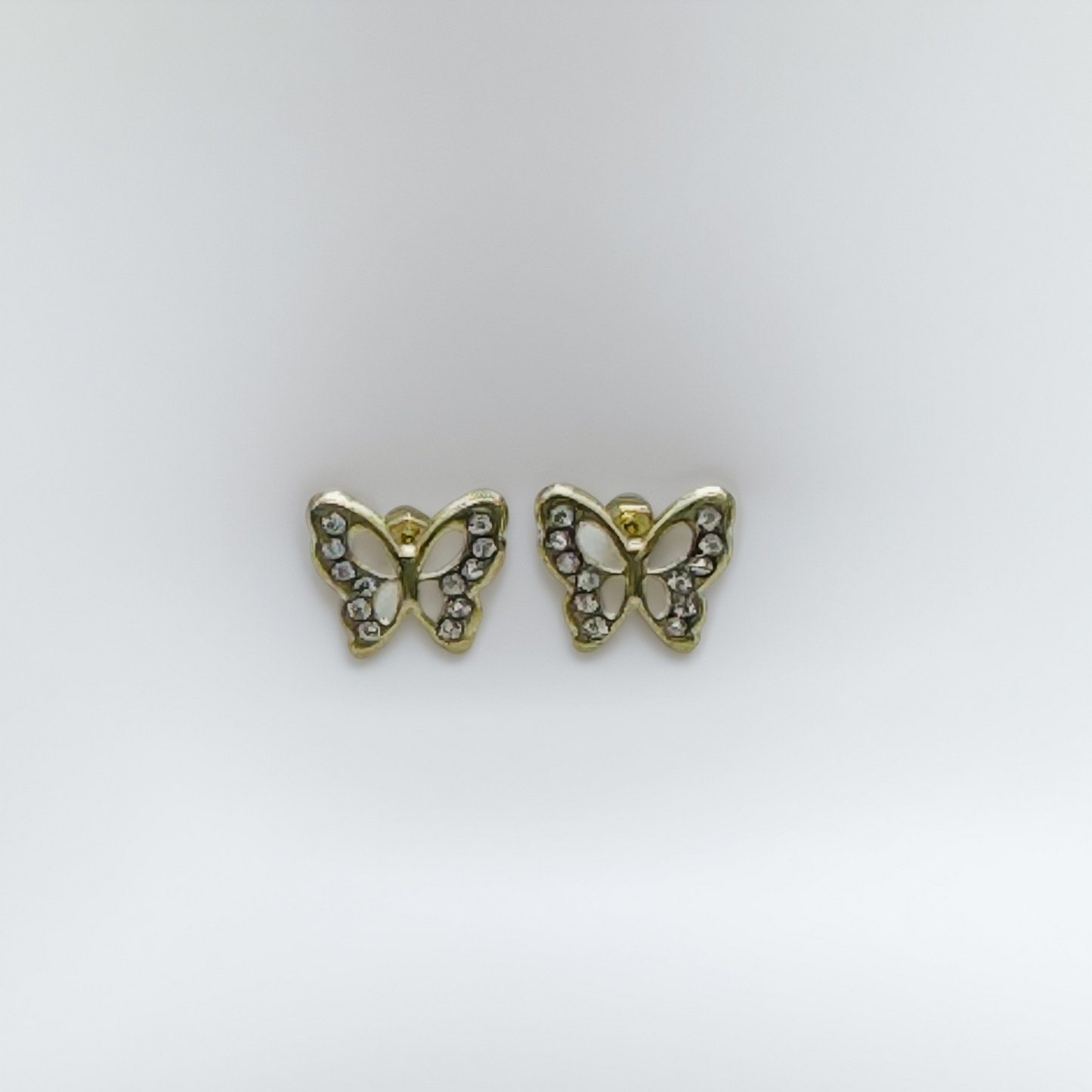 14KG365 Butterfly Earrings 10mm.