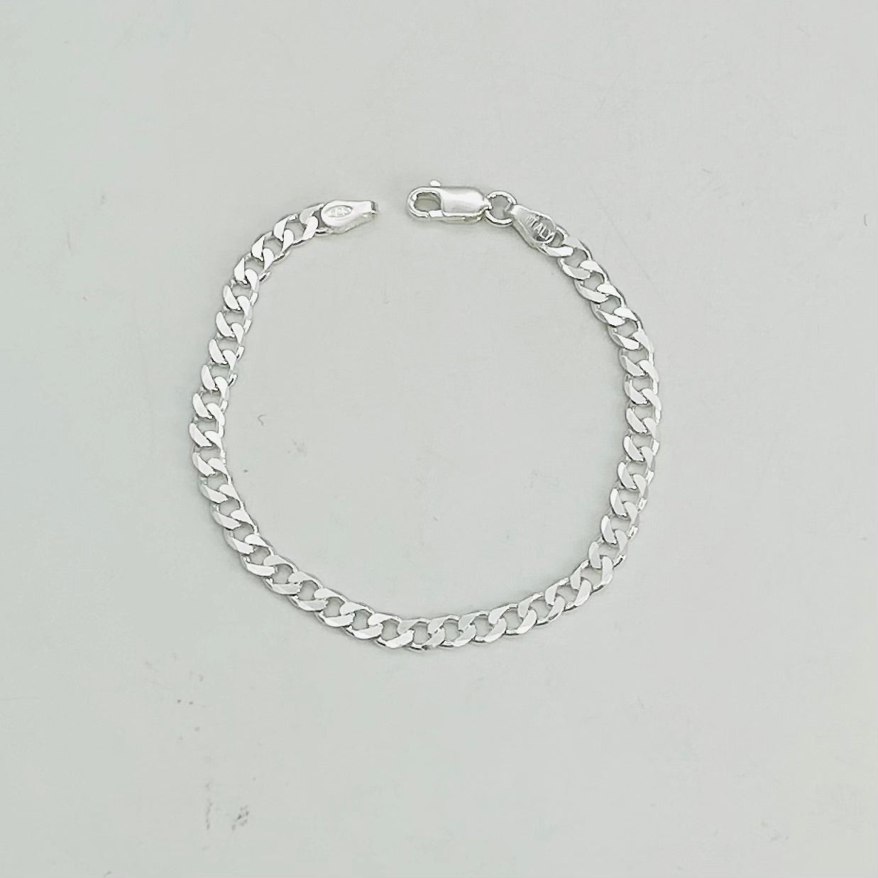 S1754 Curb Link Bracelet 3mm. X 8"