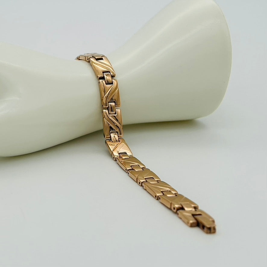 SS1526BL Rose Gold Bracelet With Germanium 10mm. x 9"