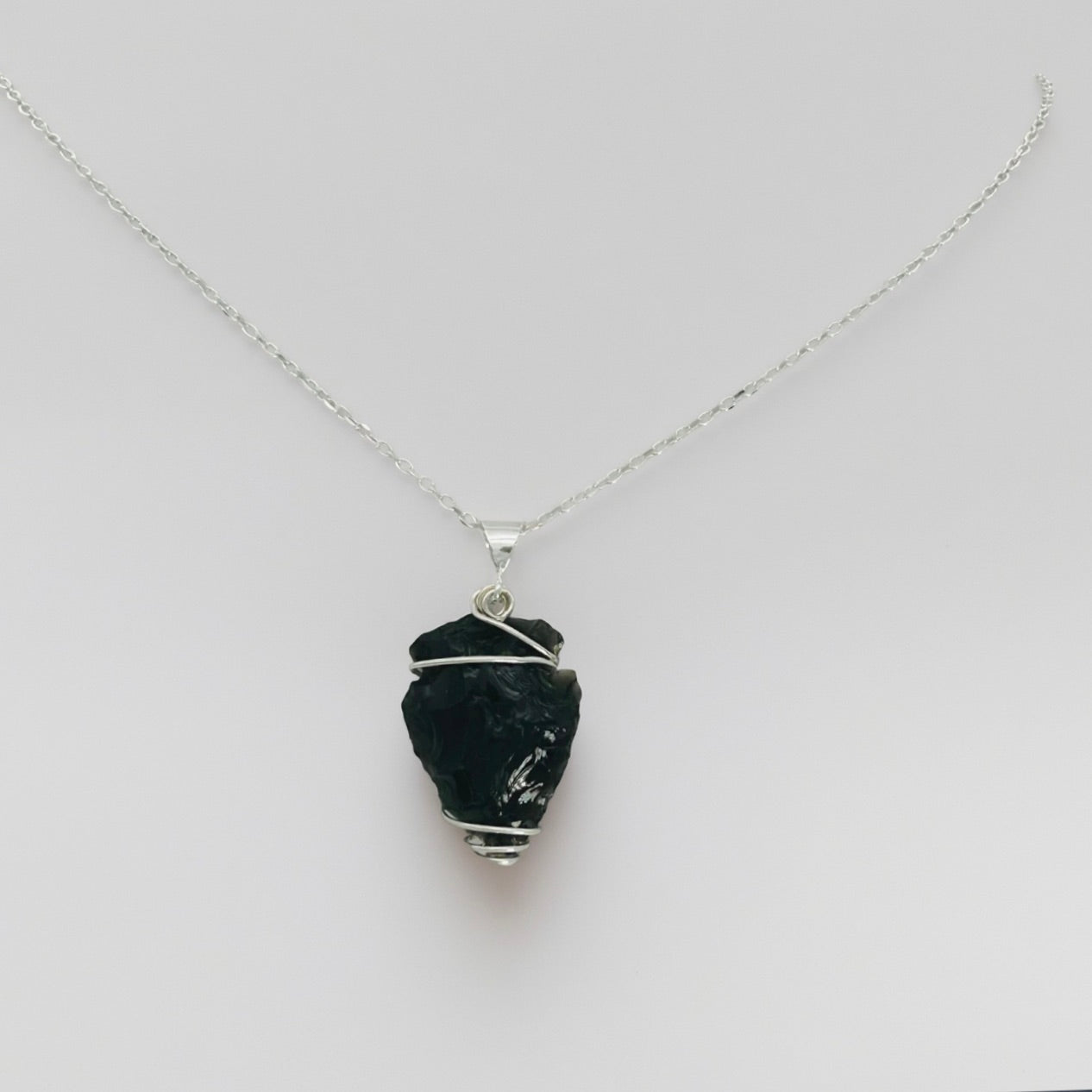 ST1973 Obsidian Necklace 18"