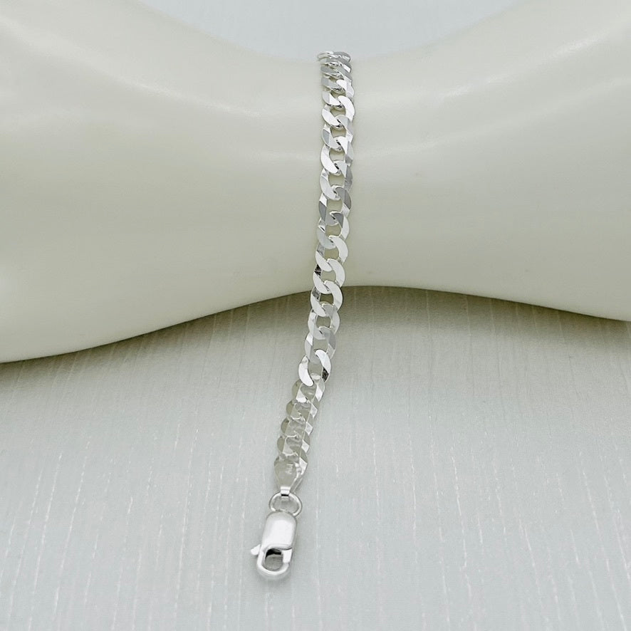 S1806BL Super Flat Curb Bracelet 6mm. X 8"