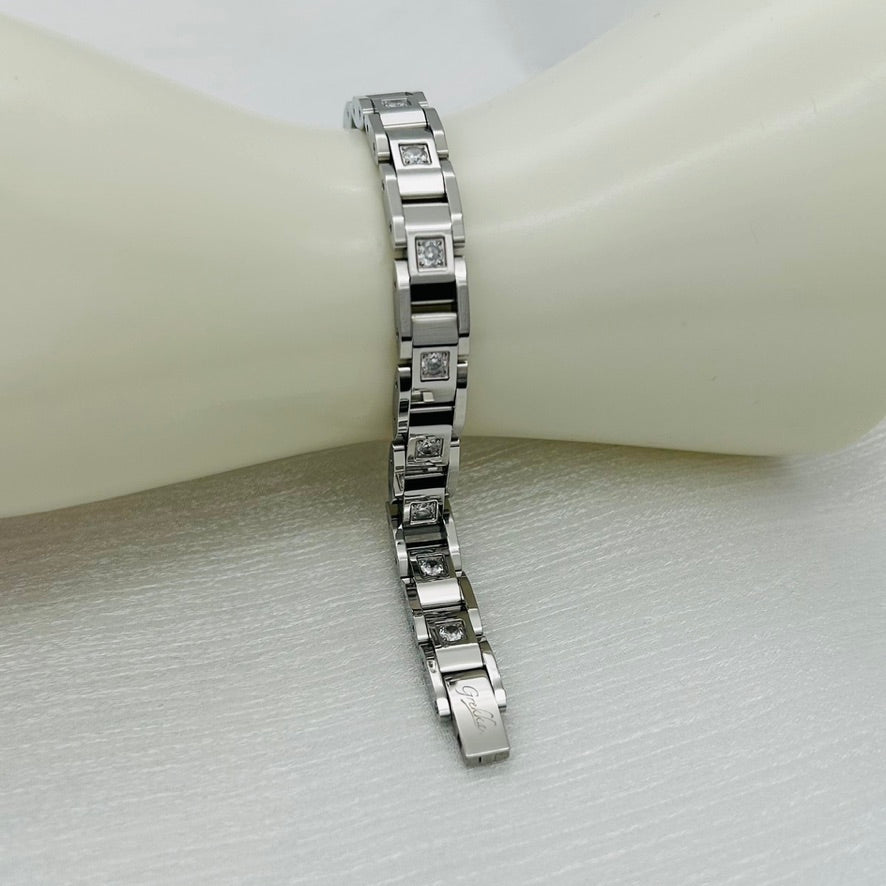 SS1546BL Germanium Bracelet 8mm. x 7.5"