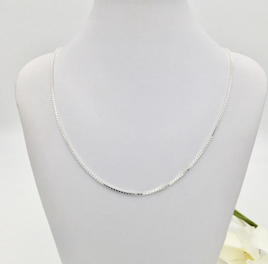 S1456 Box Chain 1.1mm. X 24"