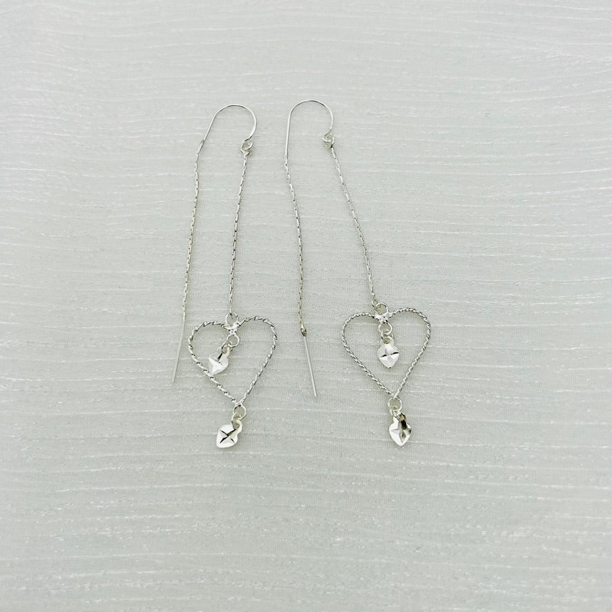 S1774 Hearts Thread Earrings