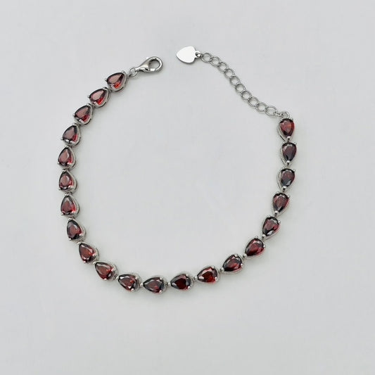 Z1790 Garnet Bracelet 7.5"