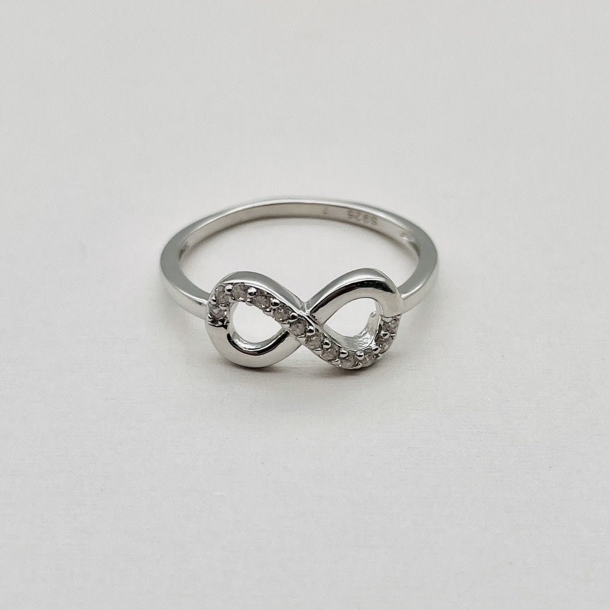 Z1637R Infinity Ring