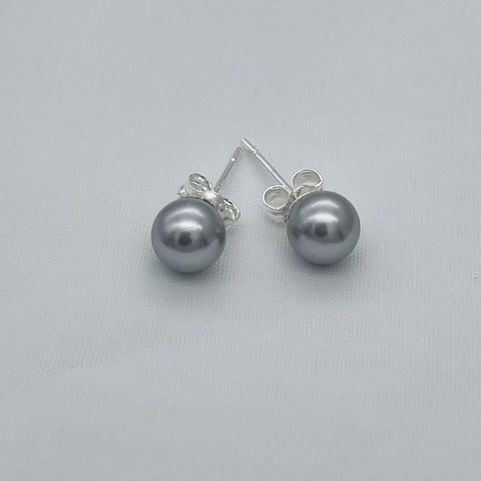 C1031ER Gray Pearls Earrings 6mm.