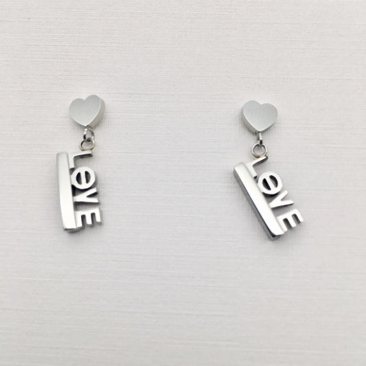 SS1118 Love Earrings