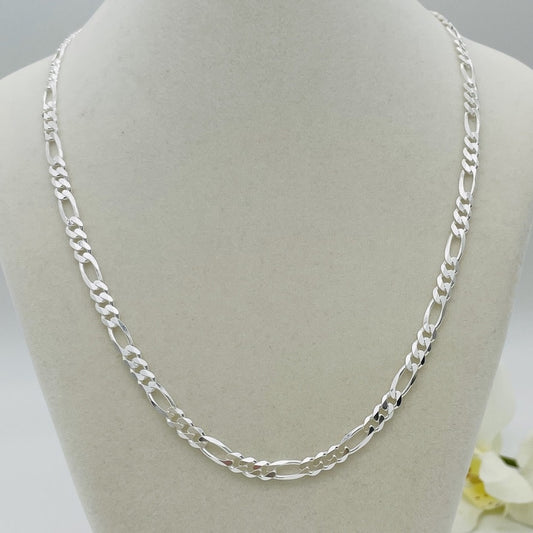 S1470CH Super Flat Figaro Chain 4.7mm. X 18"