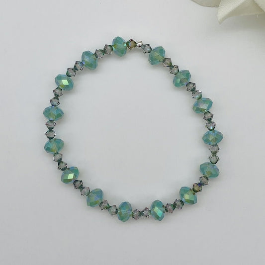 C1276SW Green Bracelet 8"