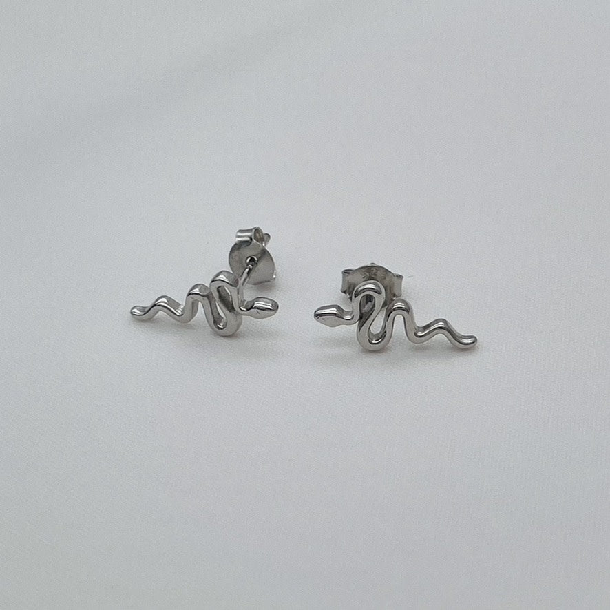 S1740 Snake Earrings