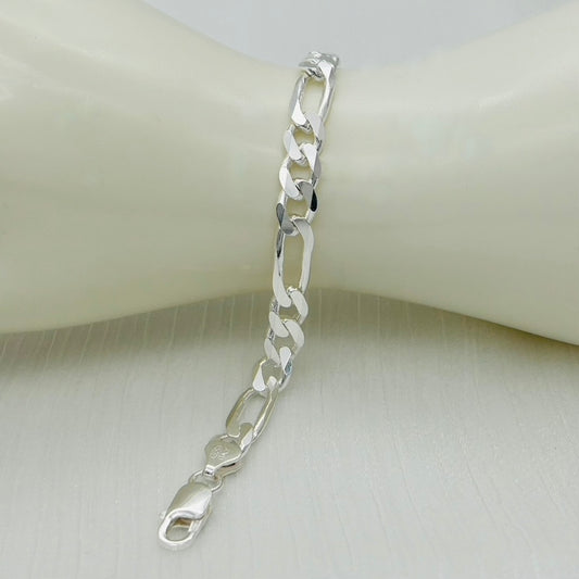 S901BL Figaro Bracelet 8mm. X 8"