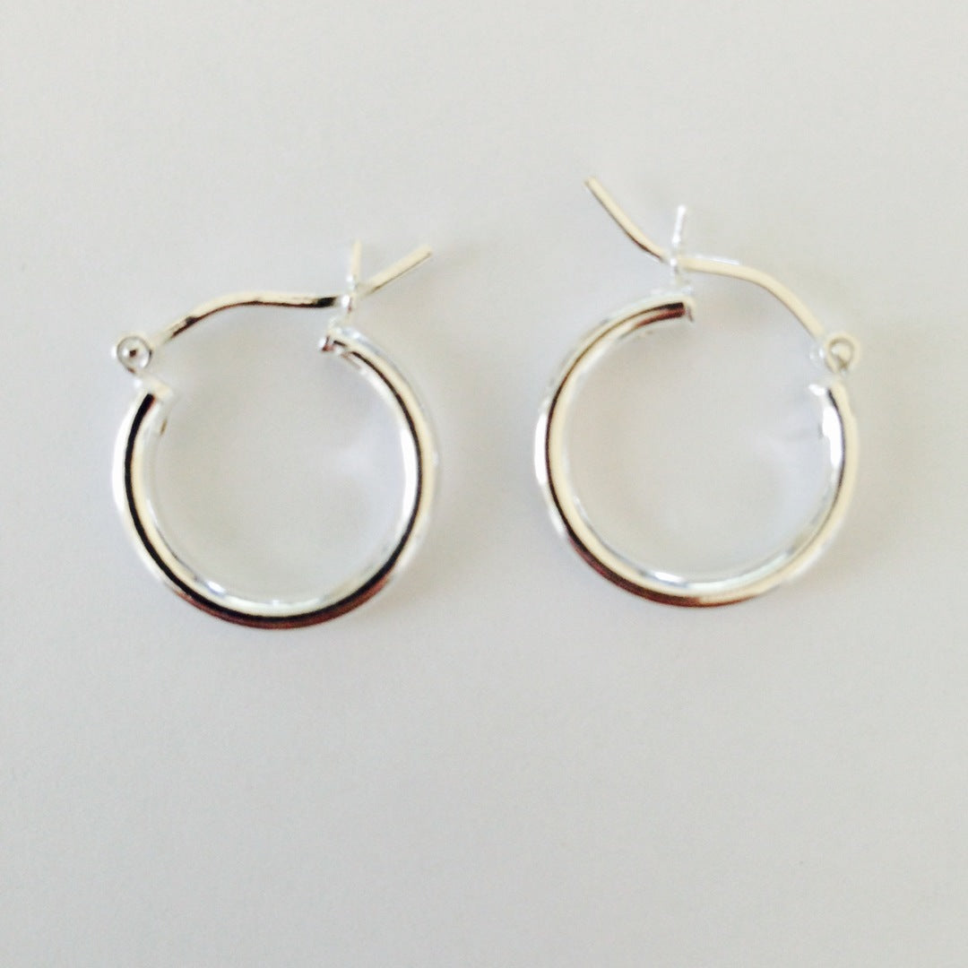 S909ER Hoop Earrings