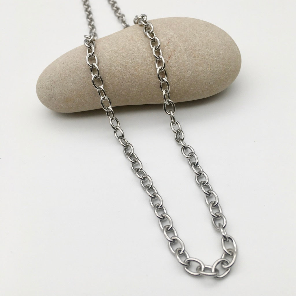 SS1495CH Oval Link Chain 21" X 4mm.