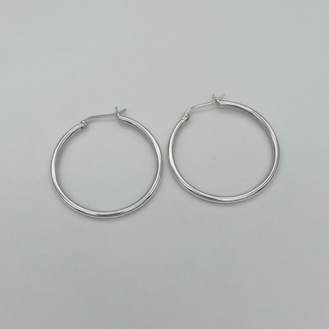 S909ER Hoop Earrings