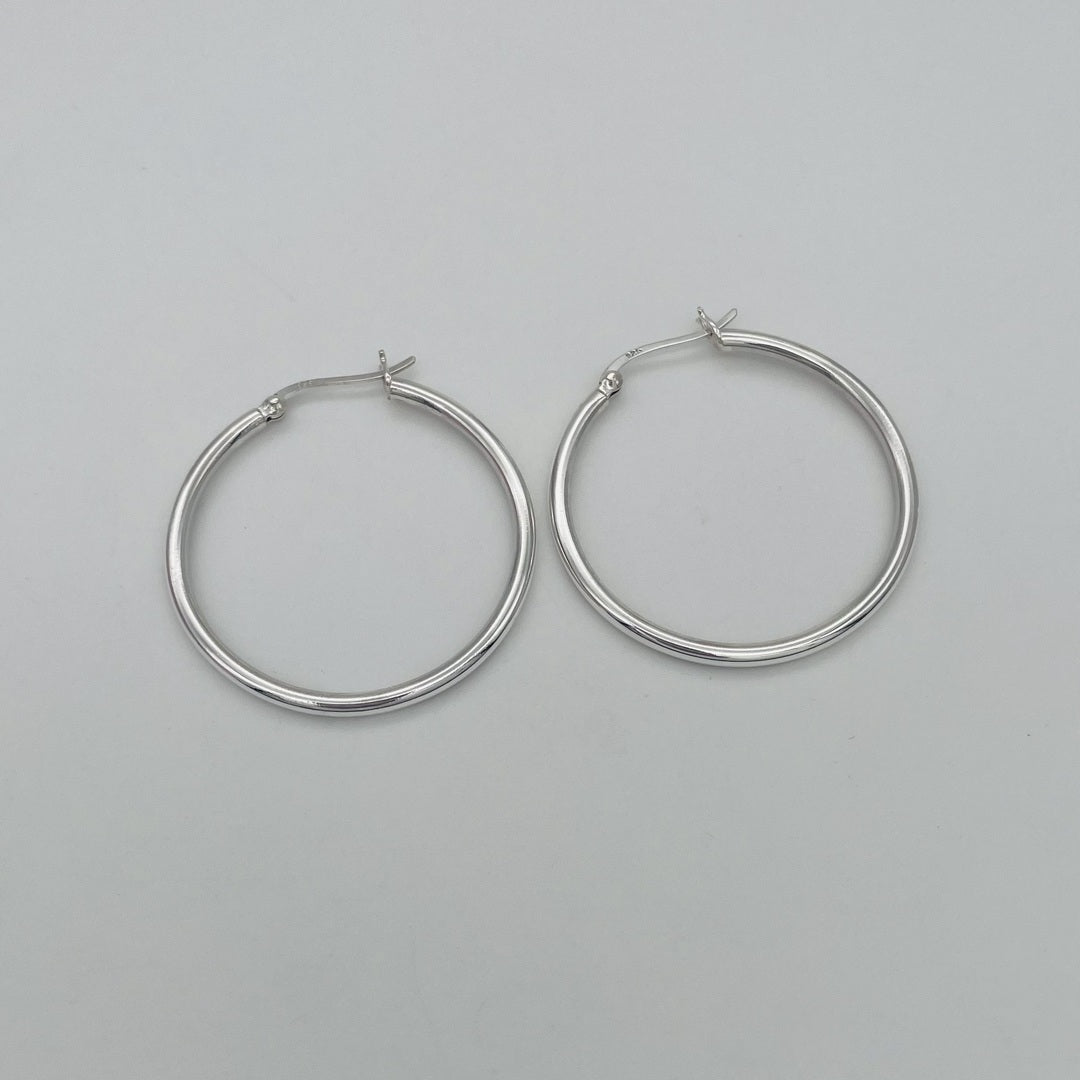 S909ER Hoop Earrings