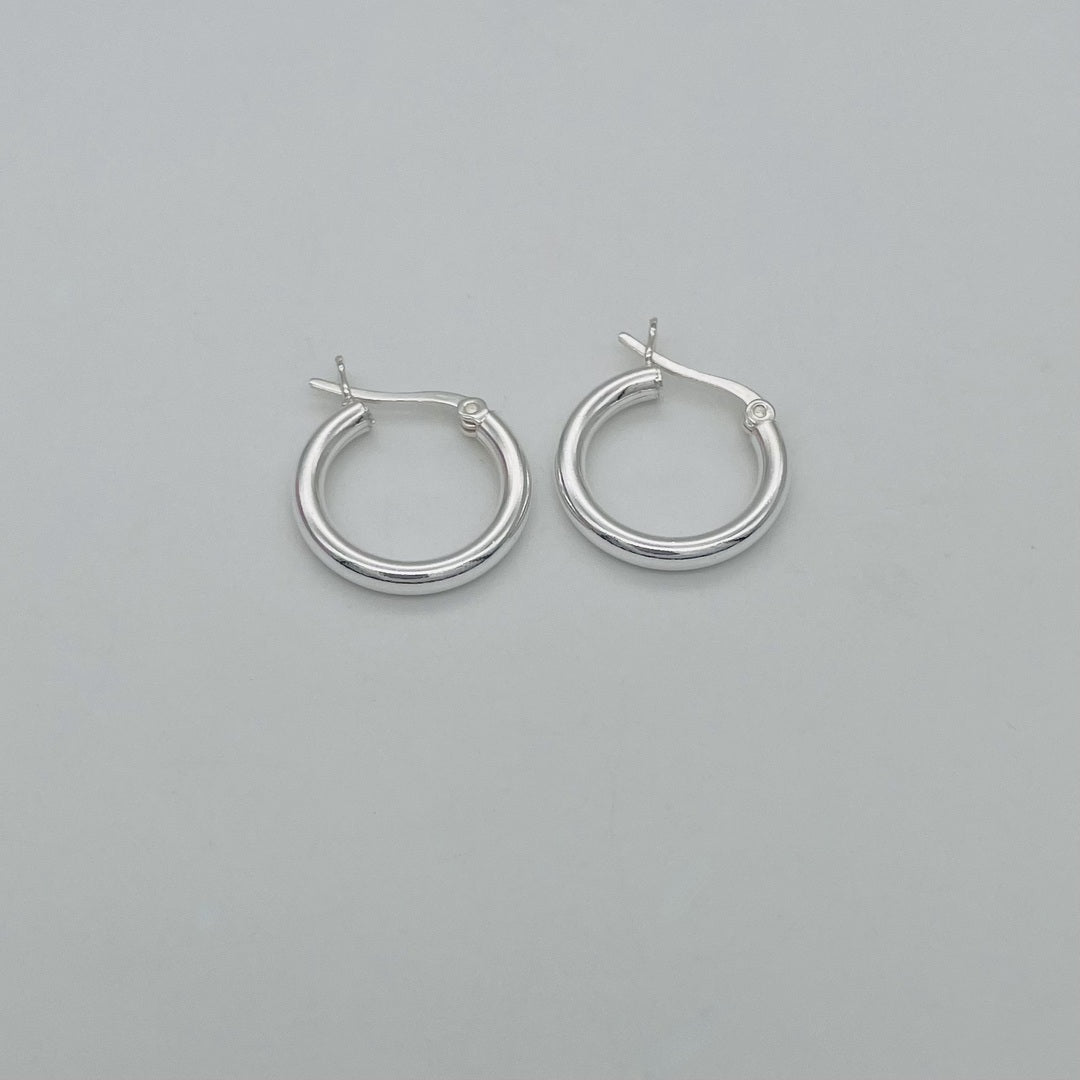 S909ER Hoop Earrings