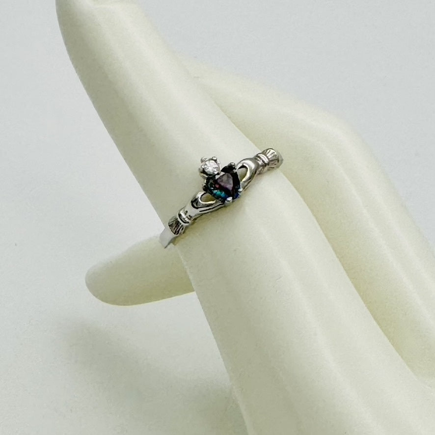 Z1859R Claddagh Ring