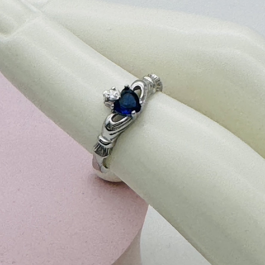 Z1859R Claddagh Ring