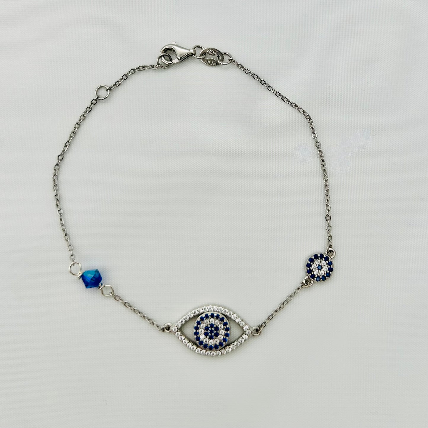 Z1617BL Hamsa Bracelet 7.5"