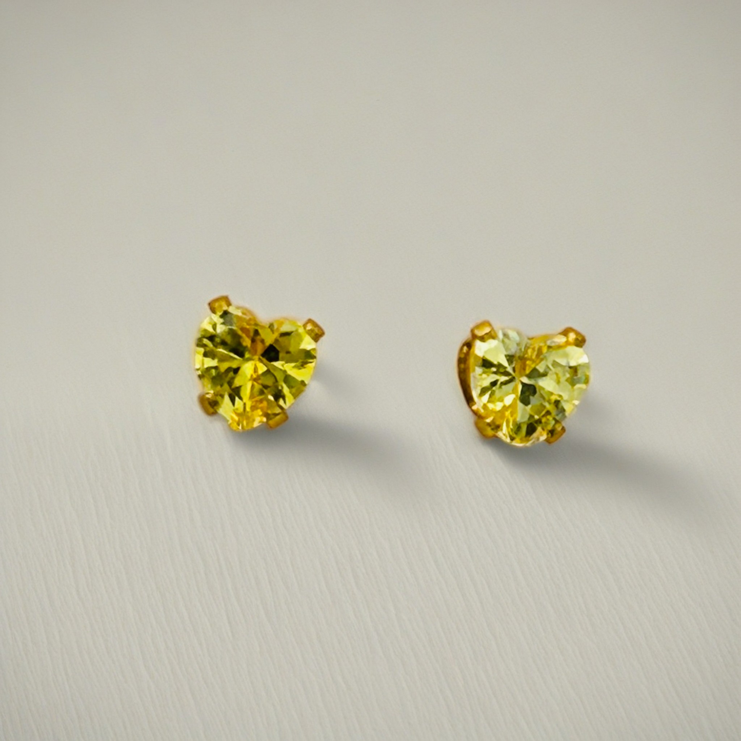 SS1177 Gold Plated Yellow Heart Earrings 4mm.